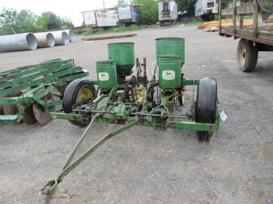 JD 2R Cornplanter