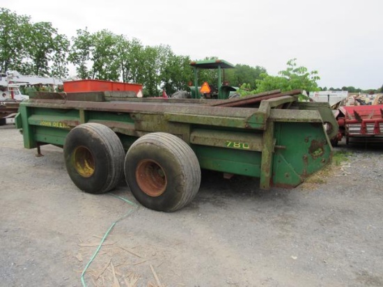 JD 780 Spreader