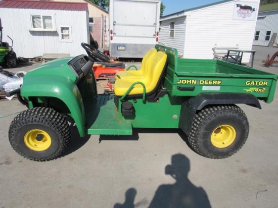 JD Gator 4x2, 663 hrs