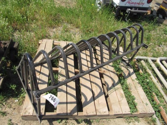 4' Hay Feeder