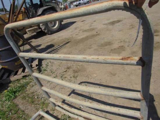 4' Gate