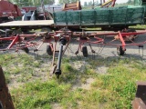 I & J 4 Star Tedder