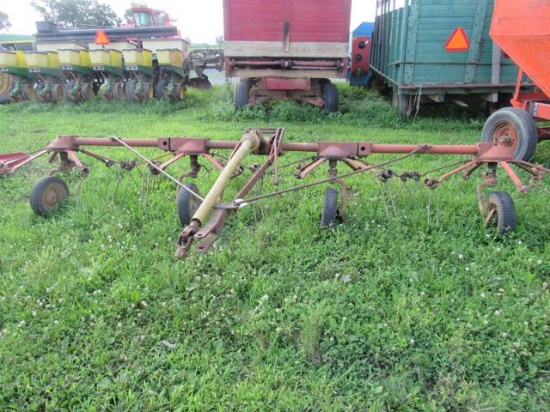 Deutz Hay Tedder