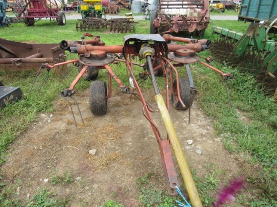 Deutz Hay Tedder