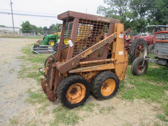 Case 1818 Skidloader (not running, bad engine)