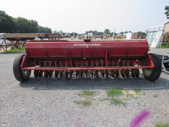 IH 510 Grain Drill