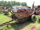 NH 200 Manure Spreader