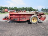 NH 155 Manure Spreader