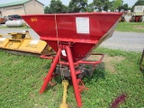 Lily 1250 3pt Fertilizer Spreader