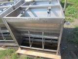 Stainless Steel Pig Feeder w/ Water Nipple Line