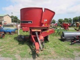 CIH 8610 Bale Chopper