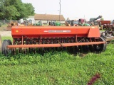 MF 424 Grain Drill