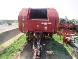 NH BR7060 Round Baler