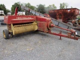 NH 316 Hay Baler