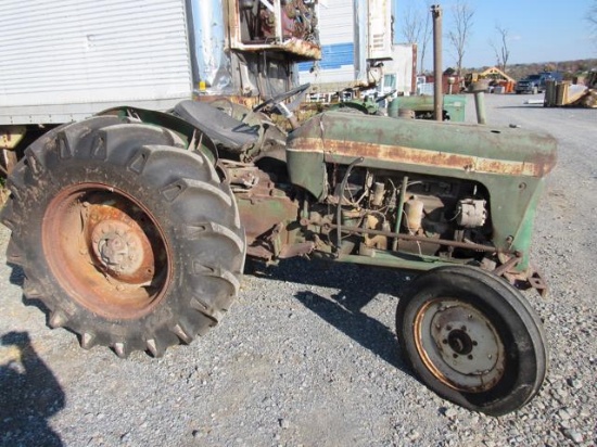 Oliver 550 Gas Tractor (not running)
