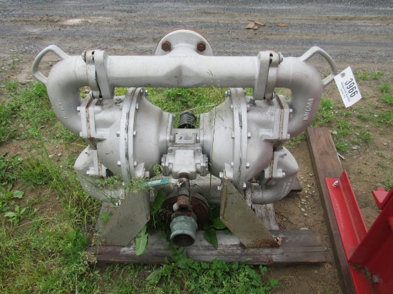 Sand Piper Duel Diaphram Pump, Air Operated 260GPM