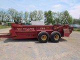 NH 195 Manure Spreader w/Tailgate