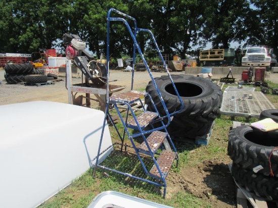 Warehouse Step Ladder on Wheels