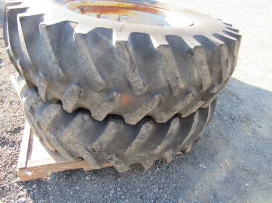 18.4 x 34 Tire pair