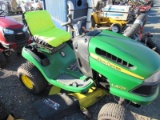 JD LA125 Garden Tractor