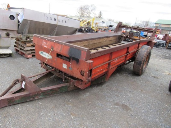New Idea 214 PTO Drive Manure Spreader