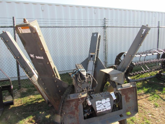 Bobcat 44" Tree Spade w/Remote