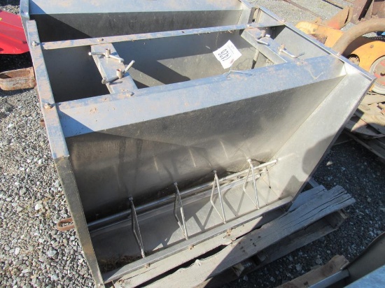 Hog Feeder