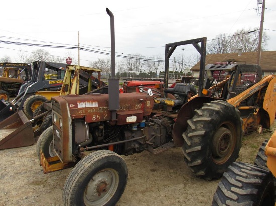MF 250 Tractor
