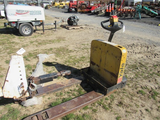 Pallet Jack (needs battery)