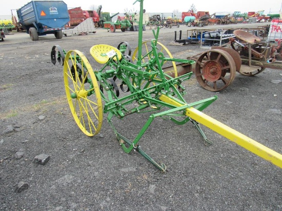 JD Cultivator (Rebuilt)