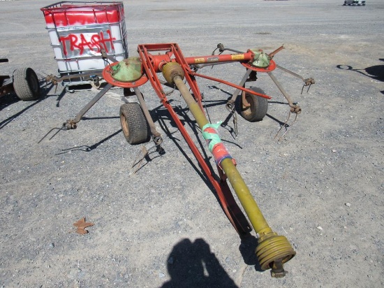 Duetz Fahr KH300 Tedder