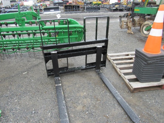 (New) Kivel 4200 lbs Pallet Fork Attachment