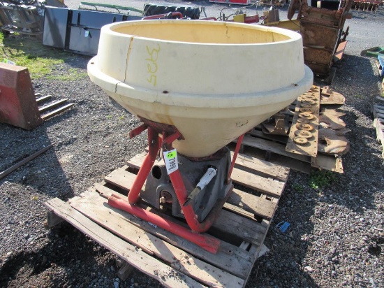 Vicon 3Pt Fertilizer Spreader