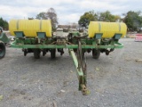 Duetz Allis 385 6R Corn Planter, Liquid Fertilizer