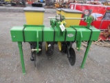 JD 3Pt 2R Cornplanter