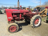 IH 140 Tractor