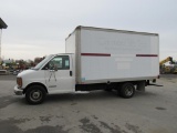 2000 Chevy 3500 14' Hi-Q Truck w/Title