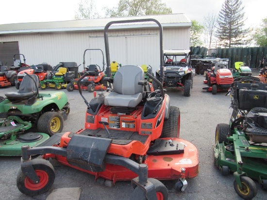 Kubota ZD1211 Zero Turn Mower w/ 72" Deck