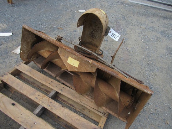 IH Cub Cadet QA42 Snowblower