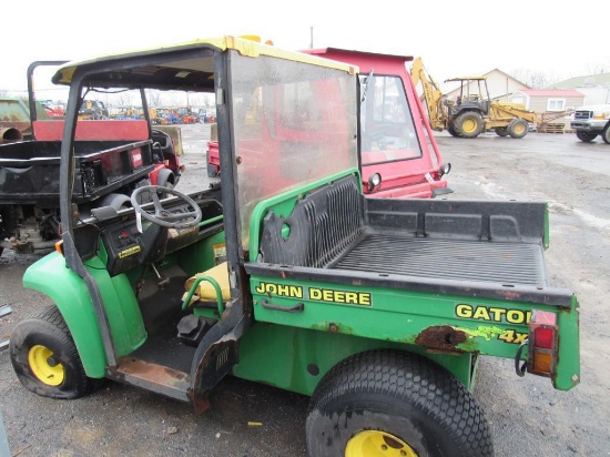 JD 4x2 Gator