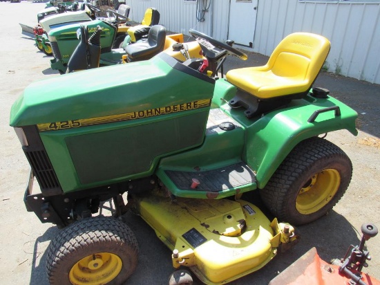 JD 425 Garden Tractor