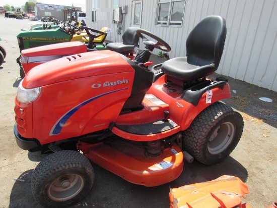 Simplicity Prestige Riding Mower (runs)