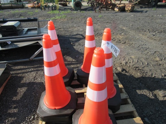 New Safety Traffic Cones 28" High
