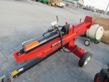 Huskee 650 Series Log Splitter w/Briggs & Stratton