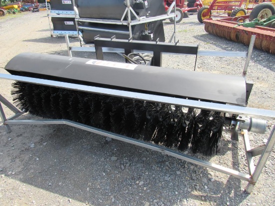 New QA JCT SS Angle Broom