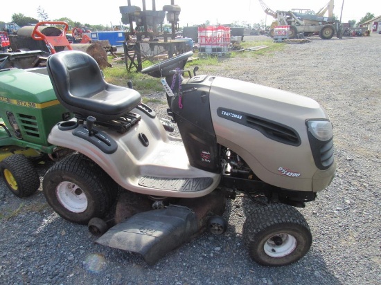 Craftsman 42" L&G Tractor, Hydro (carb needs work)