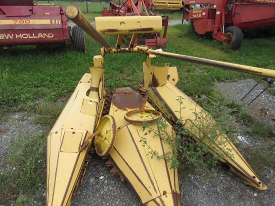 NH 824 Corn Head, SN794190