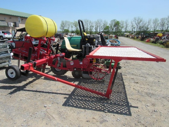 (New) Market Farm 5500WD 3Pt Transplanter