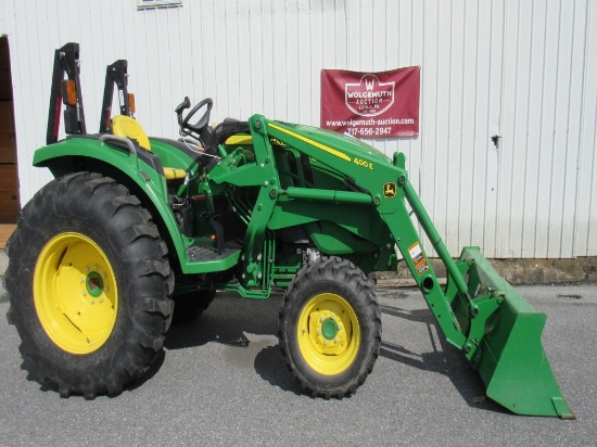 JD 4044M Compact Tractor w/JD 400E Ldr, 4WD, ROPS