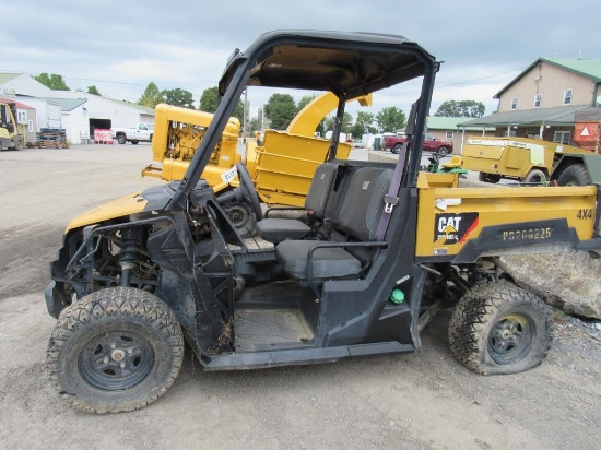 CAT CUV102D RTV - Salvage